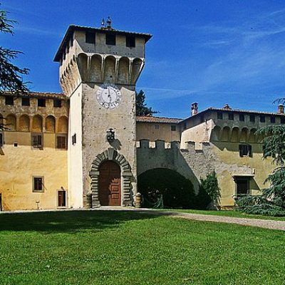 510px-Cafaggiolo-Villa_front_large