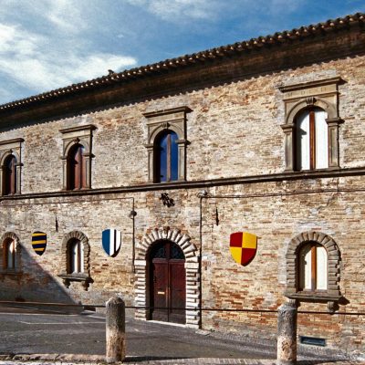 MONTERUBBIANO_Palazzo Calzecchi Onesti_LIB_Comune