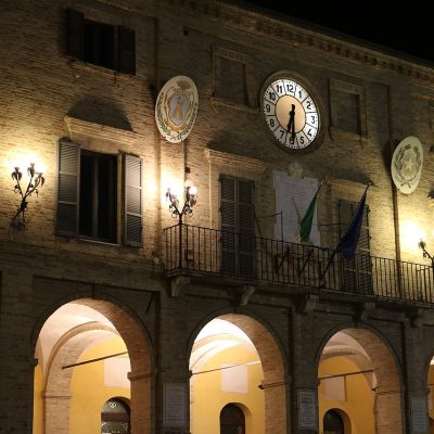 Palazzo_municipale_-_Morrovalle_9